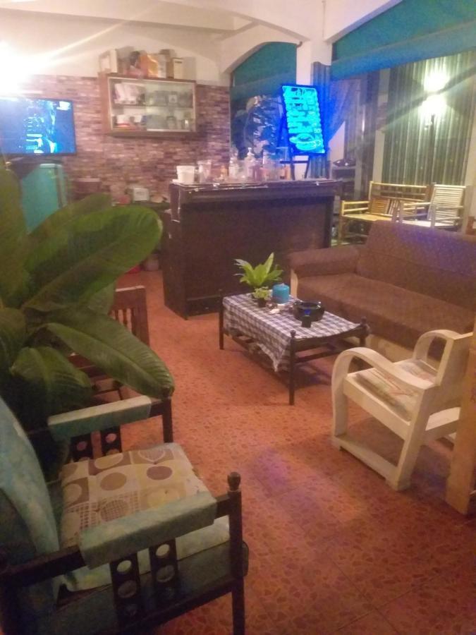 Srikrung Guesthouse Phra Nakhon Si Ayutthaya Dış mekan fotoğraf