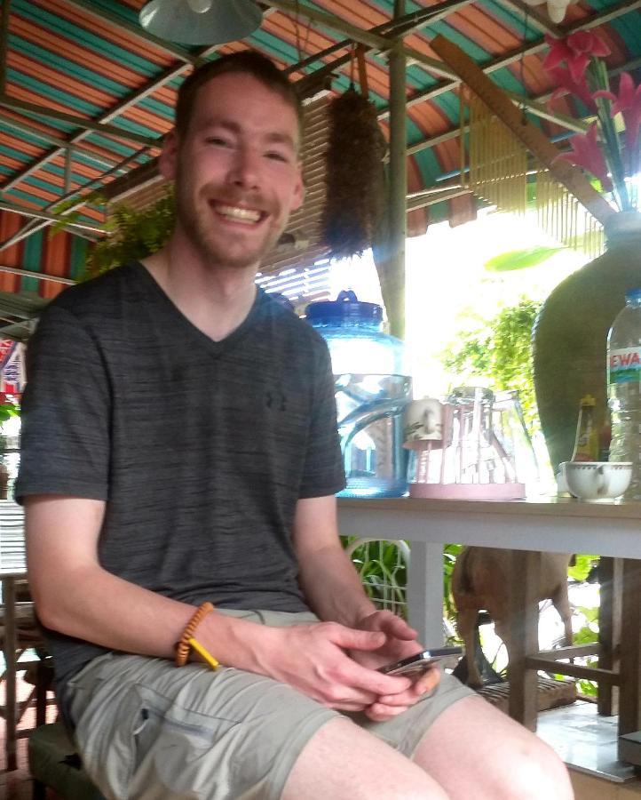 Srikrung Guesthouse Phra Nakhon Si Ayutthaya Dış mekan fotoğraf