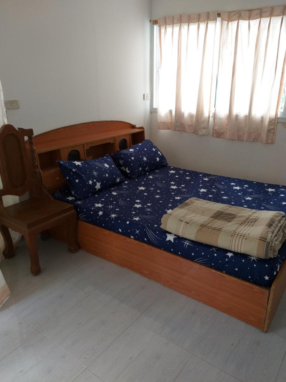 Srikrung Guesthouse Phra Nakhon Si Ayutthaya Dış mekan fotoğraf
