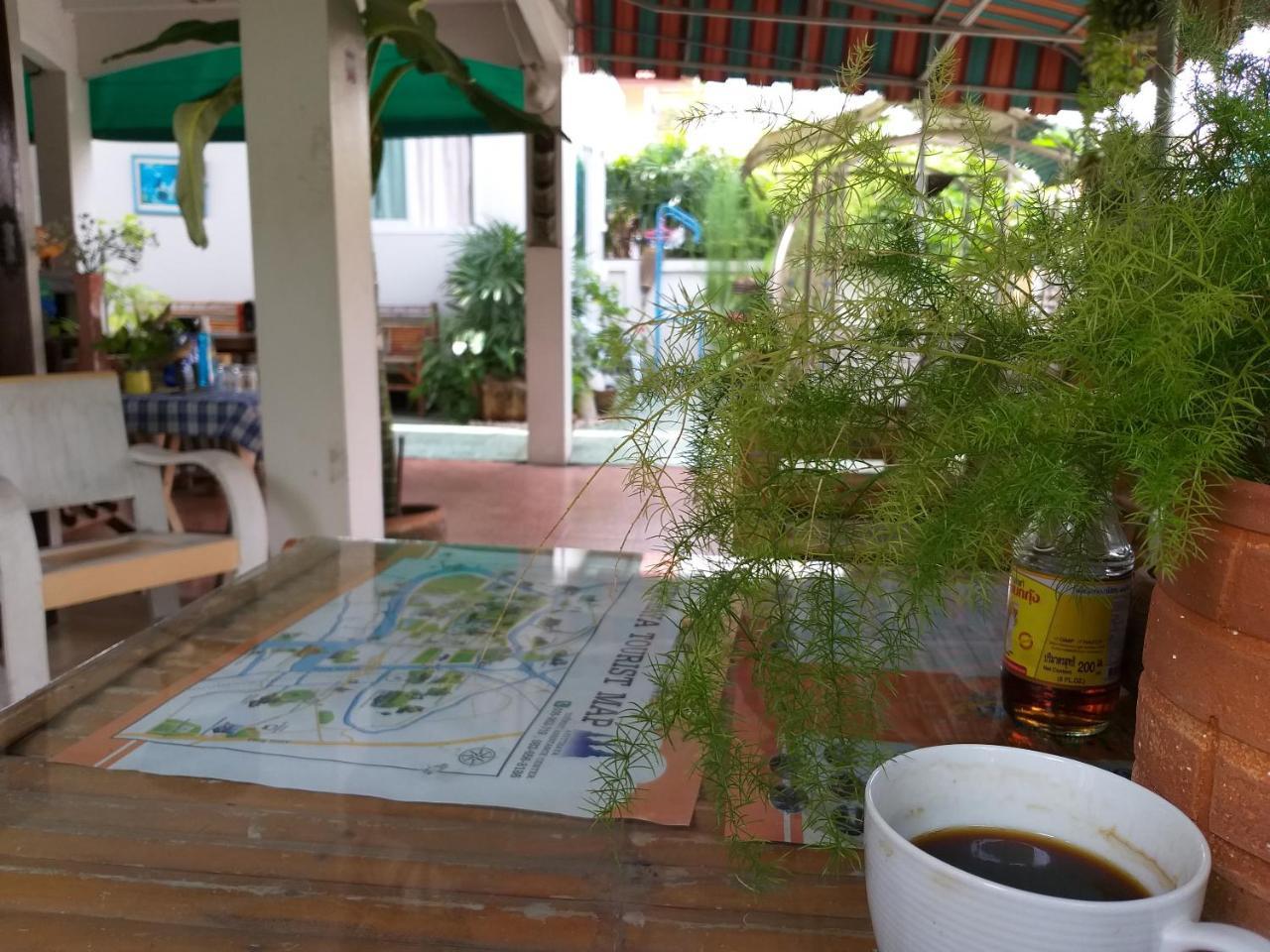 Srikrung Guesthouse Phra Nakhon Si Ayutthaya Dış mekan fotoğraf